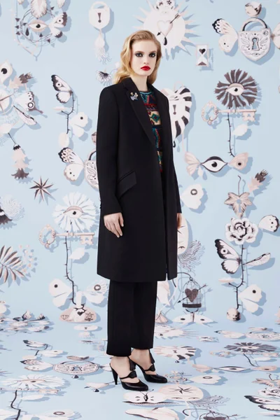 Look 12